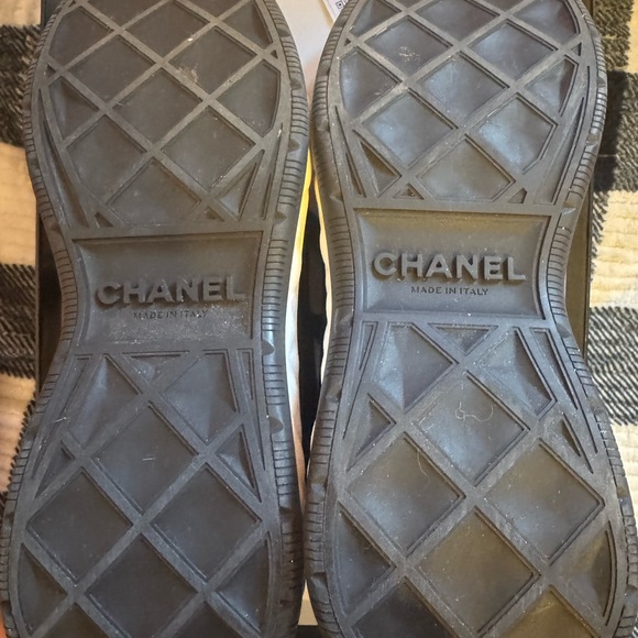 Chanel sneakers - Picture 3 of 4